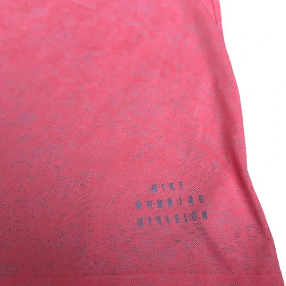 Nike Dri Fit Running Short Sleeve Tee NWOT - Picture 3 of 3